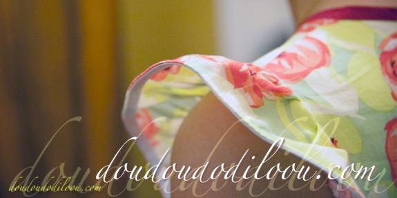 doudoudodiloou_petit_haut_M_fleurs_amyButtler_detail_manche