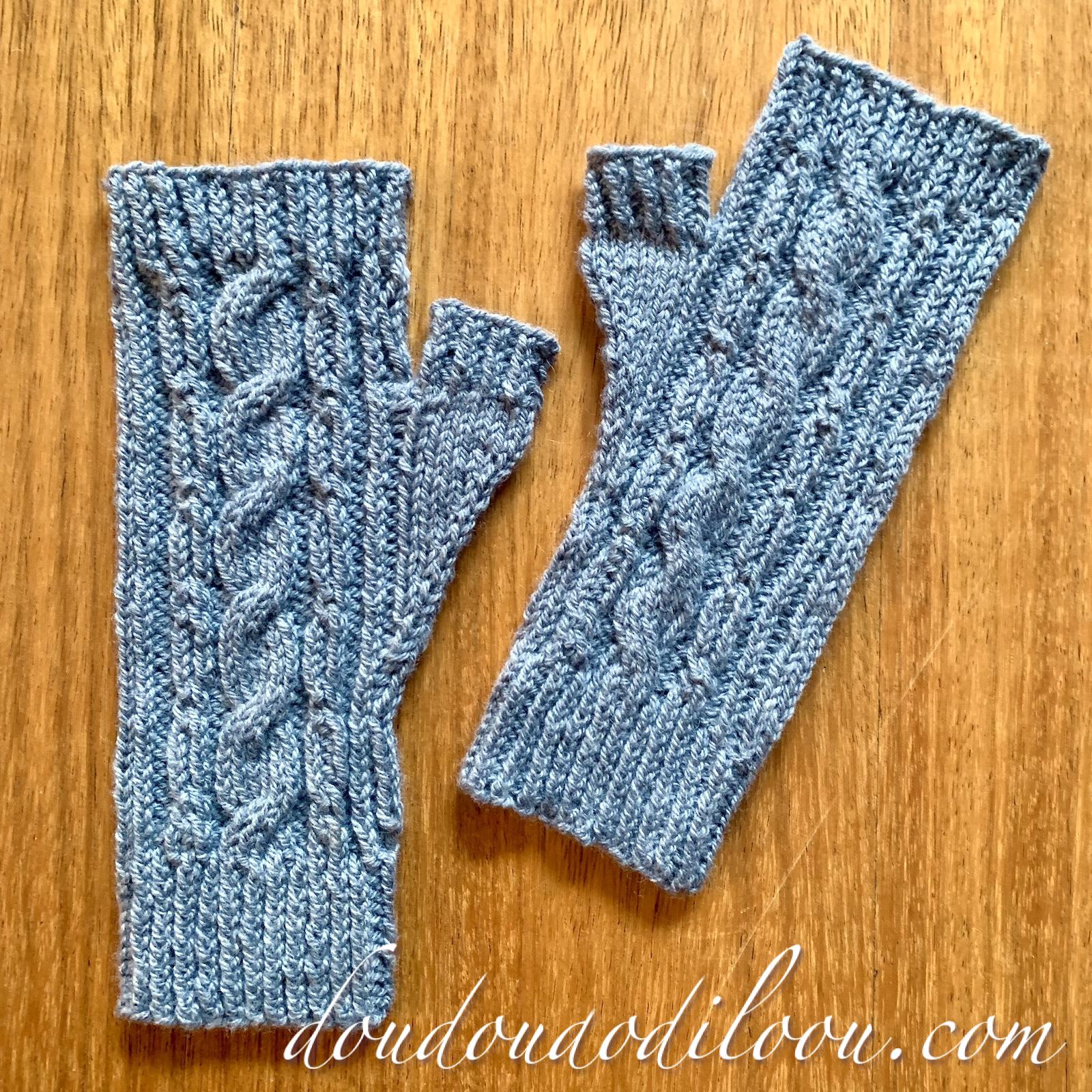 Mitaines grises Colwith Mittens de Lizzie Briggs